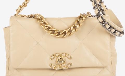 Chanel, 19 Flap